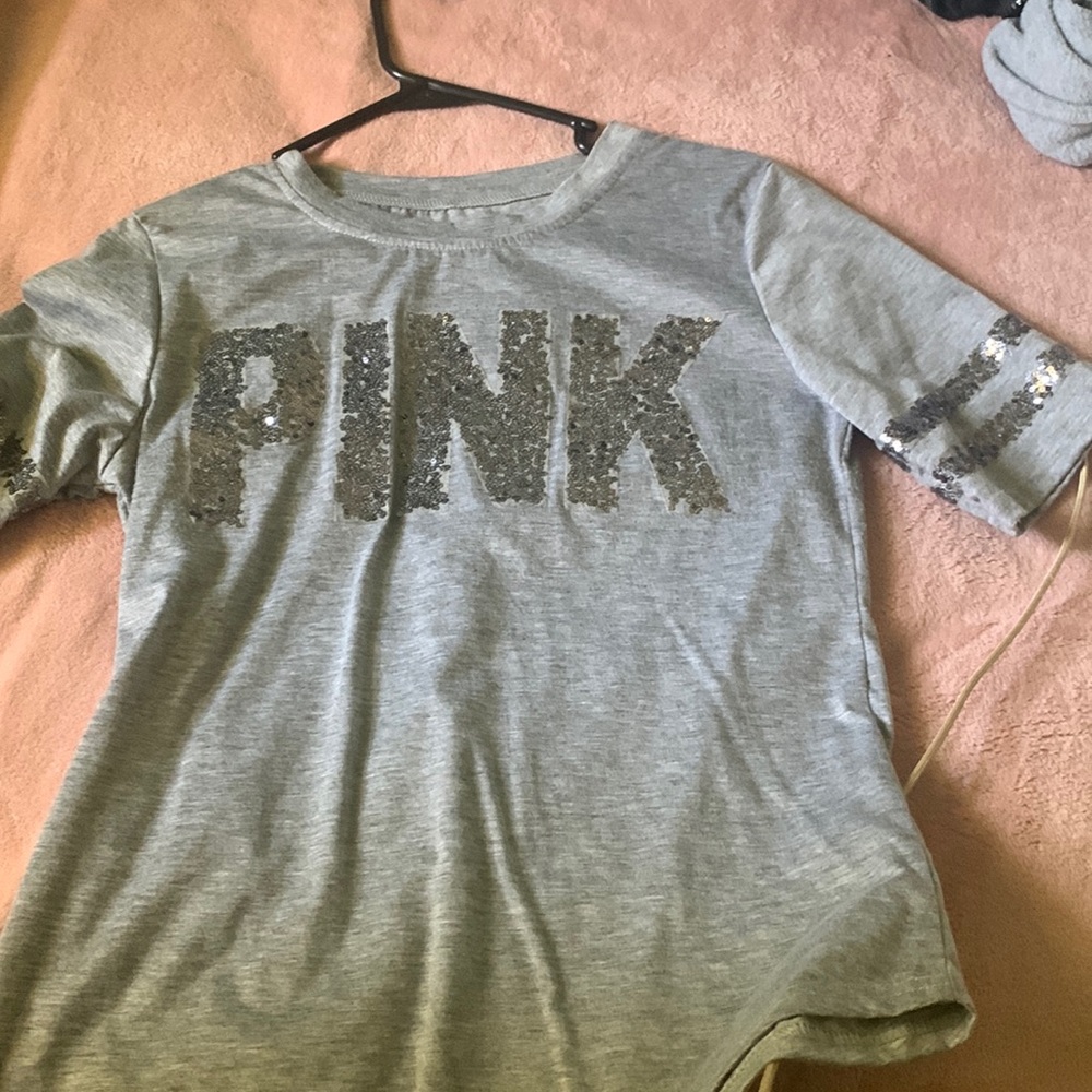 glitter grey vs pink shirt